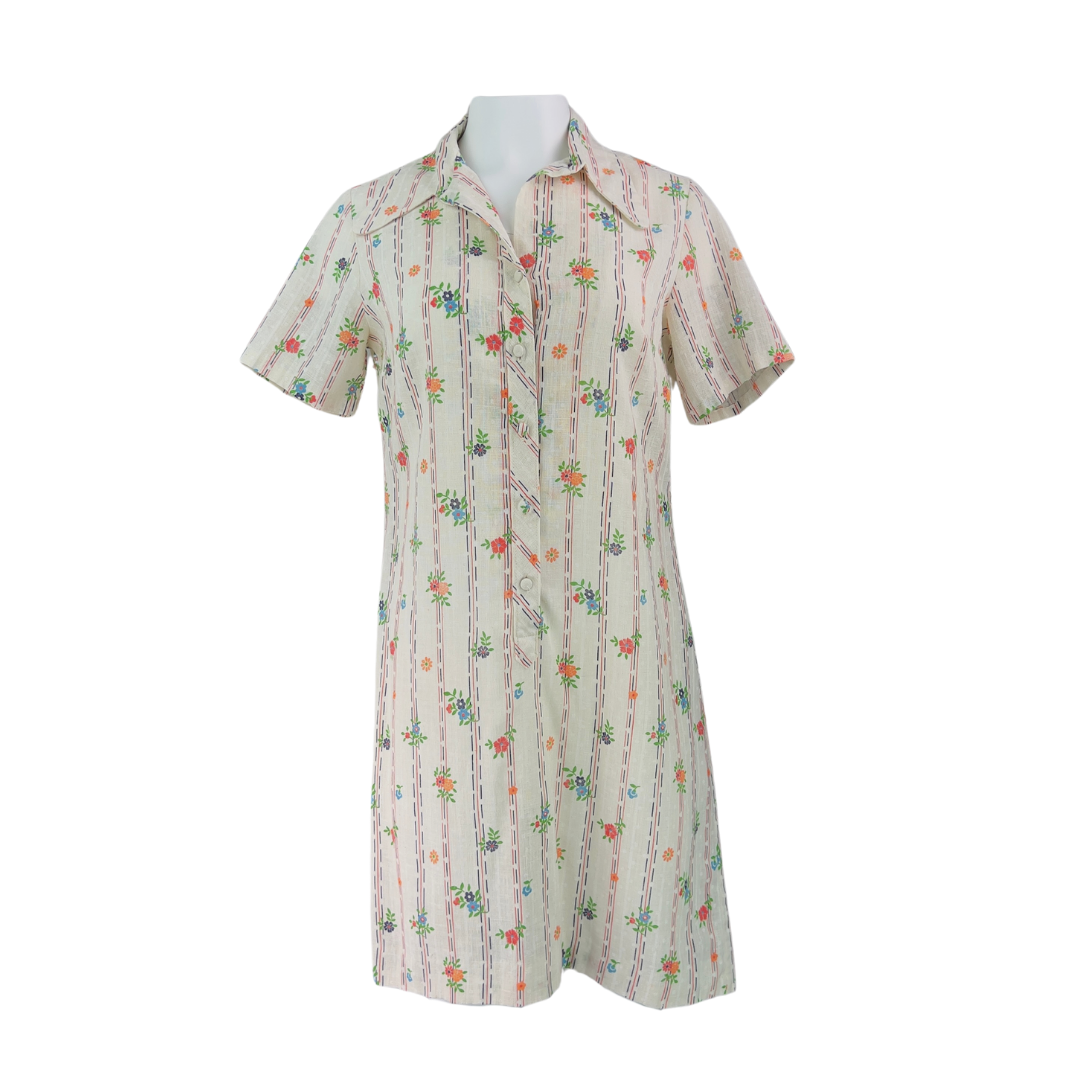 Vintage 1970's Collared Short Sleeve Dress