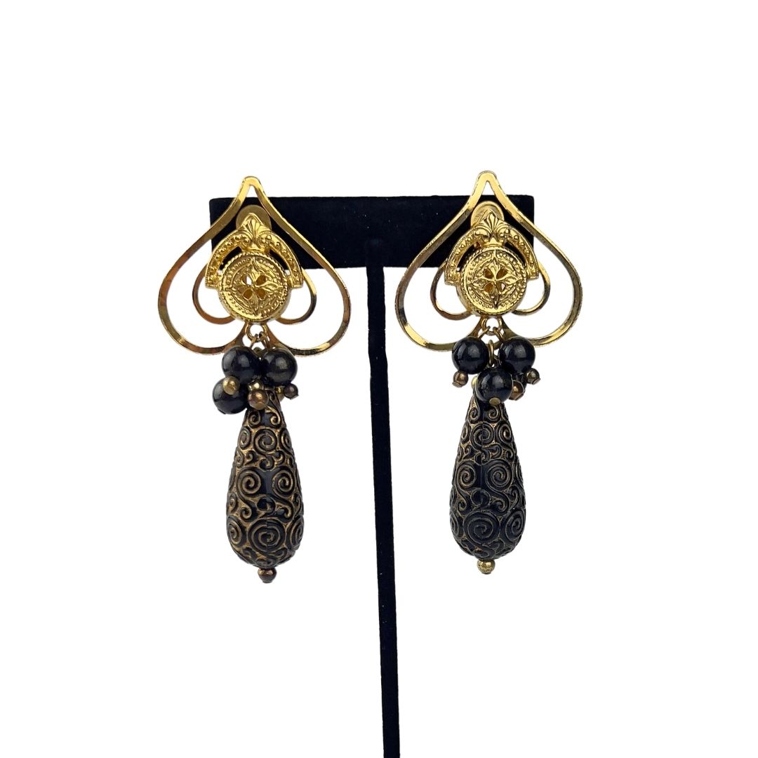 Gold Spade Clip On Earring with Bead Droplets