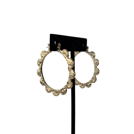 Scalloped Edge Hoop Earrings Silver