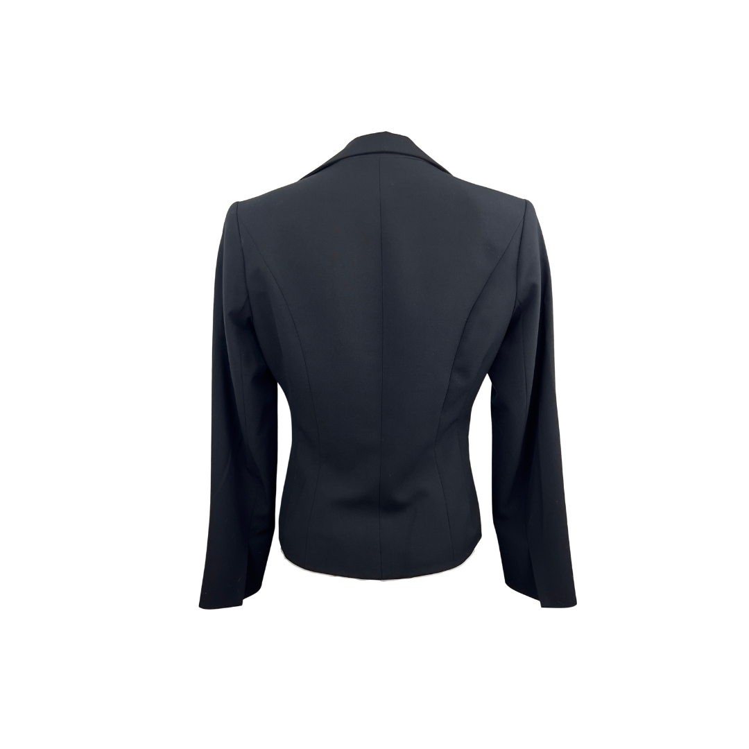 Jacqueline Conoir Black Fitted Blazer with Peaked Lapel