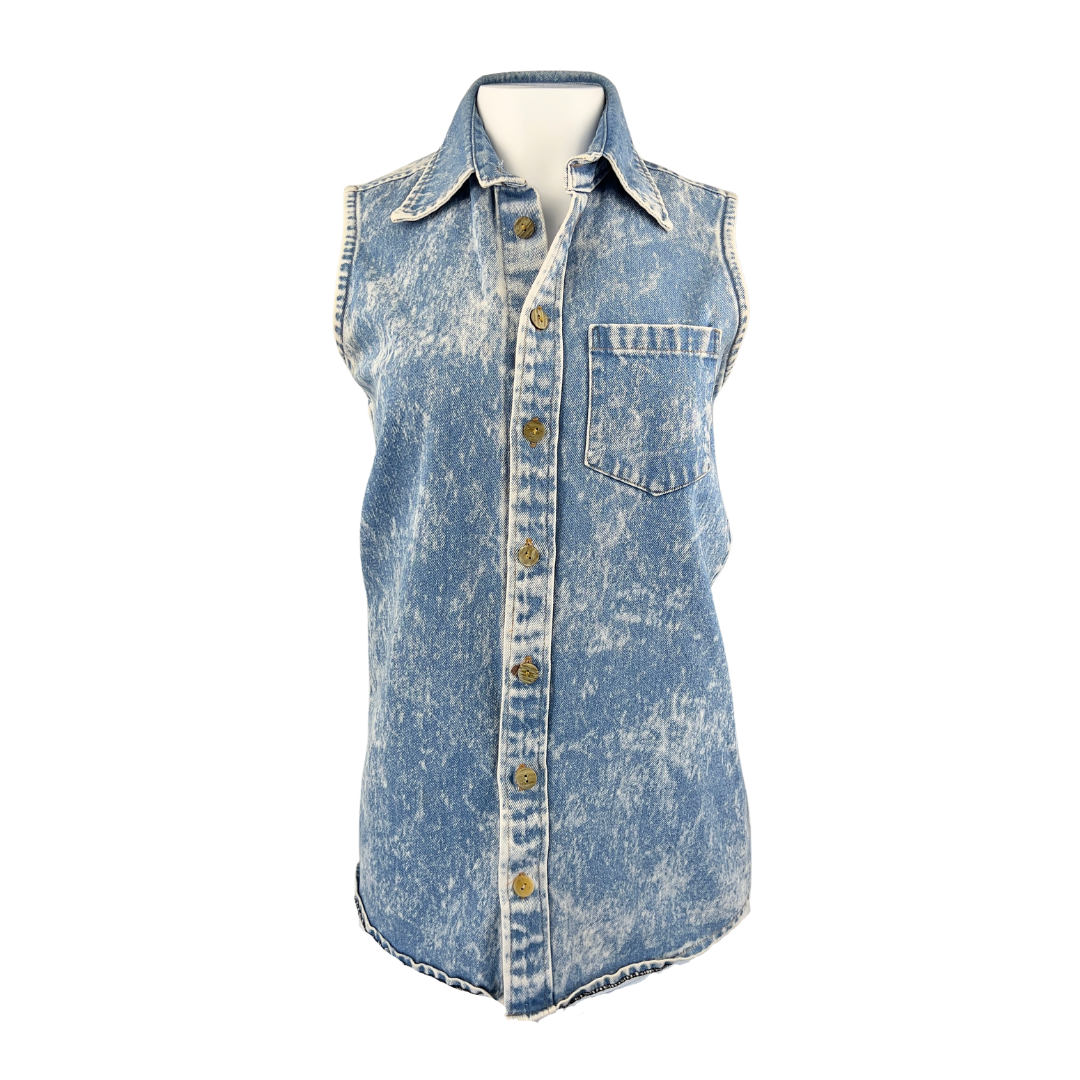 Sleeveless Acid Wash Button Up Medium
